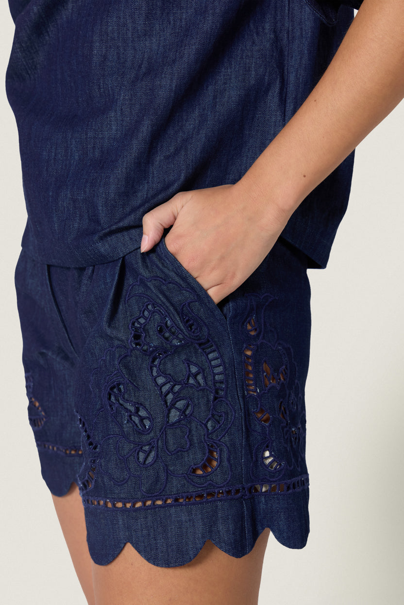 SCARLETT POPPIES Shorts Sandsora